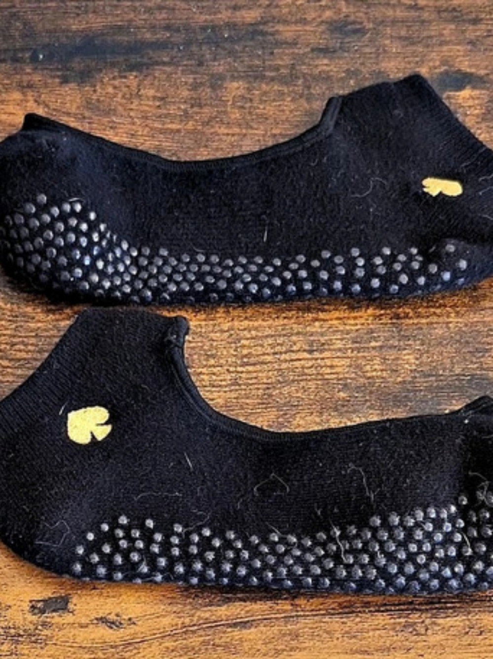 kate spade new york Barre No-Show Grip Socks Black One Size